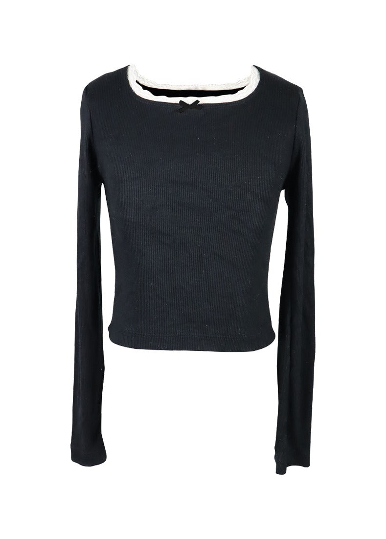 fbz Top, Black Long Sleeve with Renda Off White Lace Trim