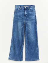 Tractr Cloud Denim Essential Wide Leg Jean