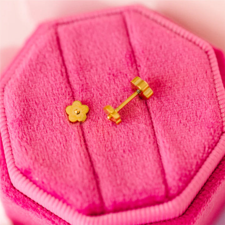 pierced Tiny Classic Flower Earings