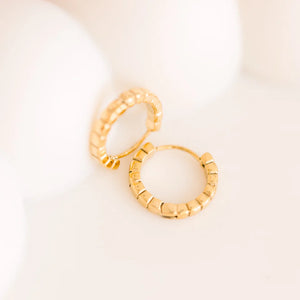 pierced Keystone Huggies