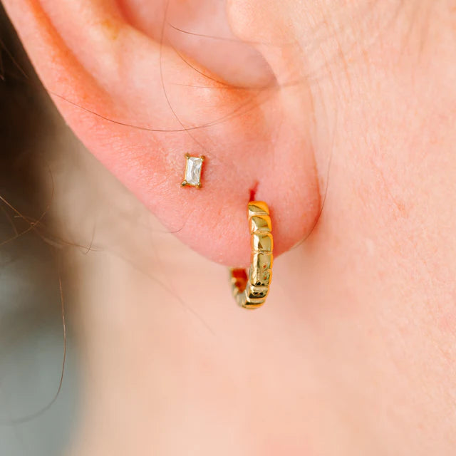 pierced Keystone Huggies