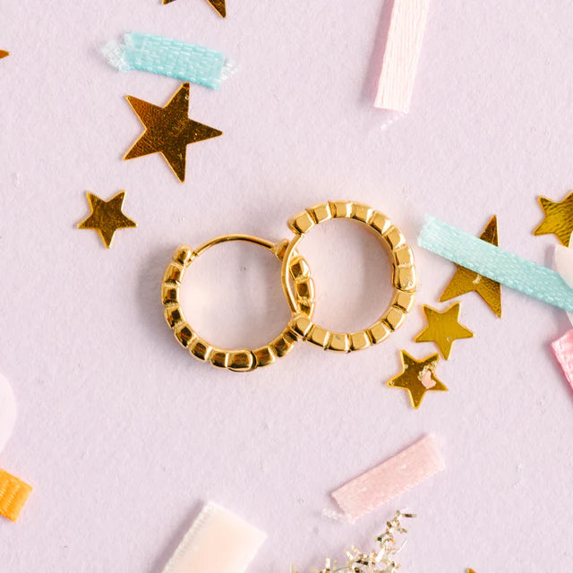 pierced Keystone Huggies