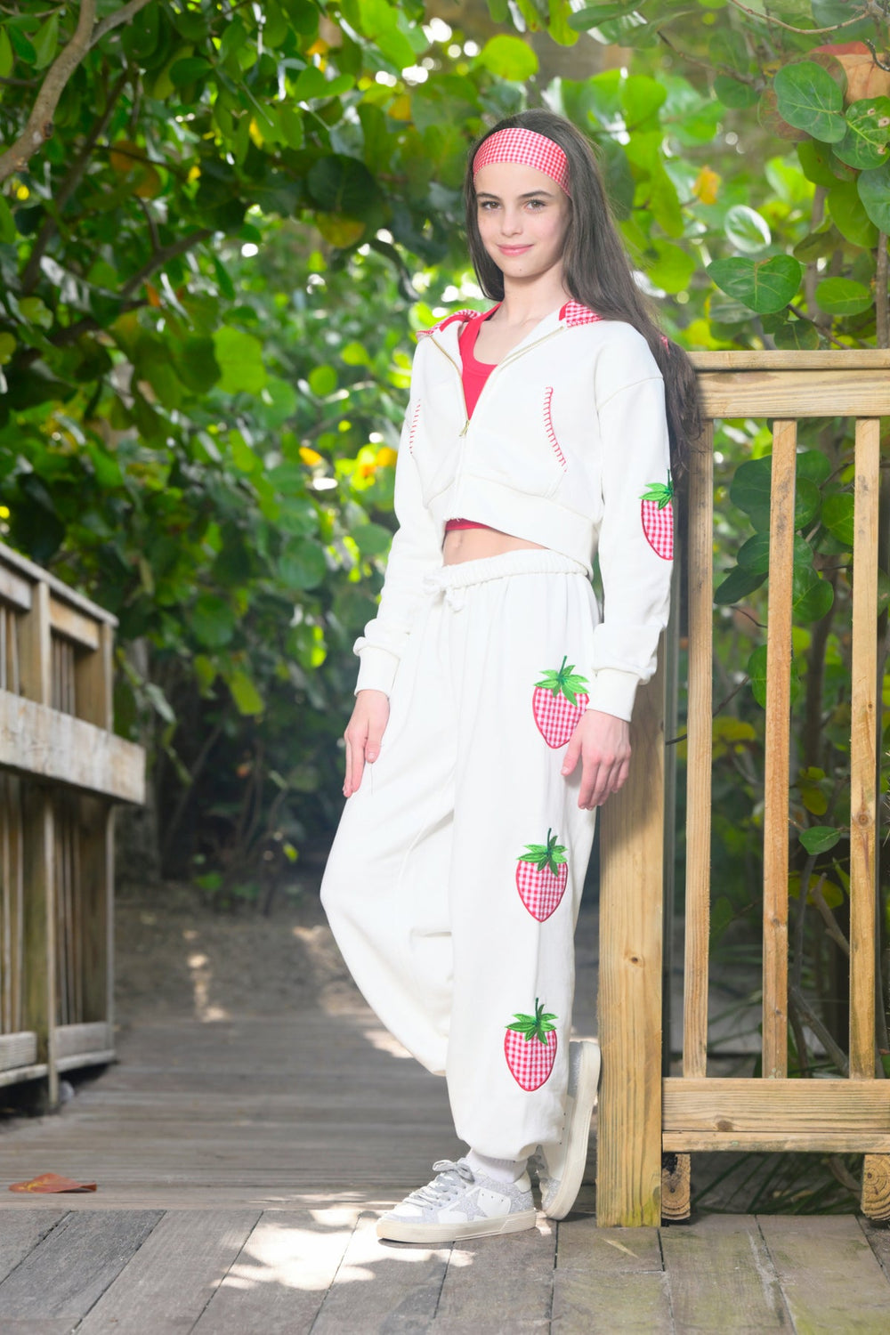 KatieJ Tween Leah Applique Sweatpants, Vintage Strawberry