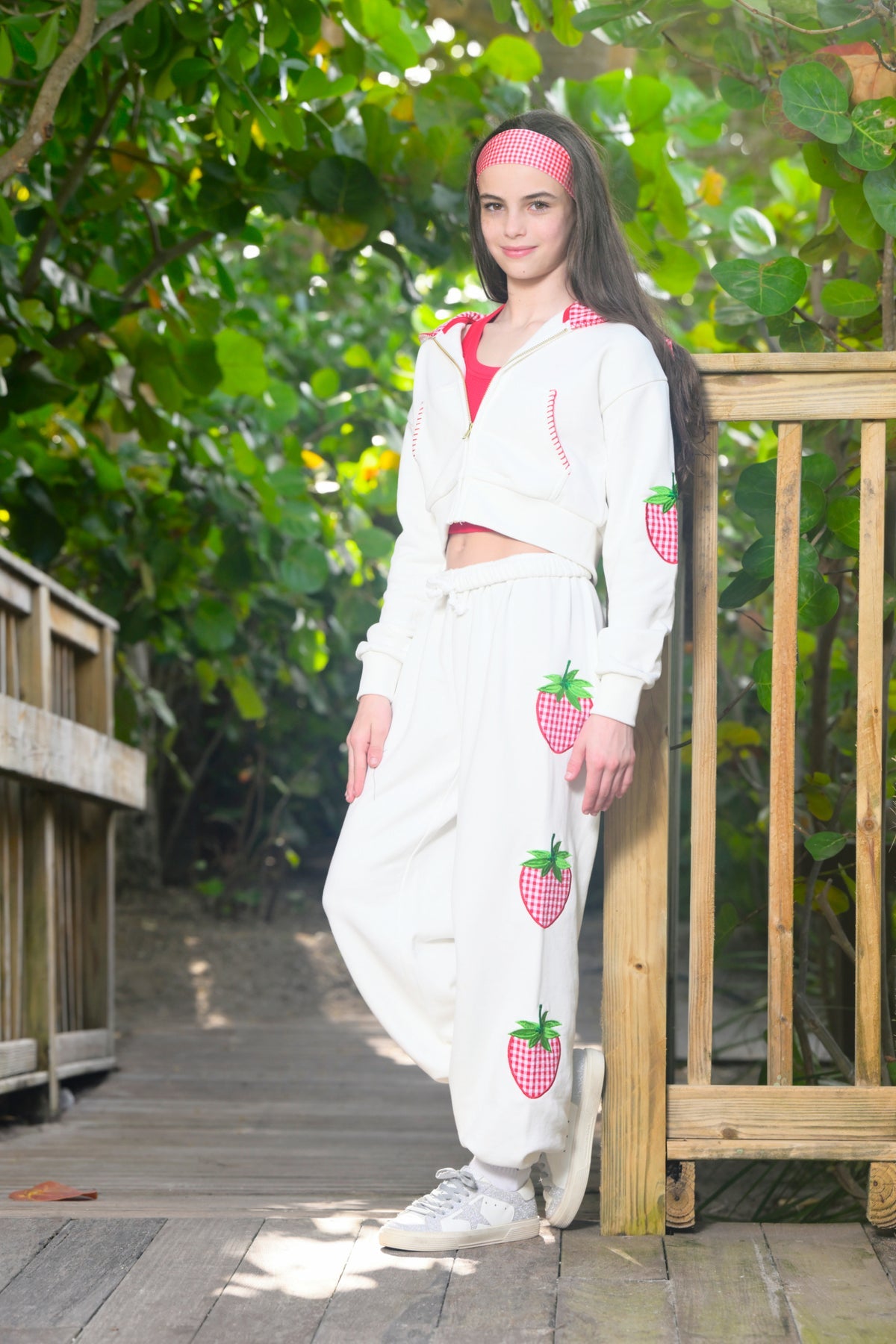KatieJ Tween Leah Applique Sweatpants, Vintage Strawberry