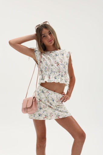 Tenly Dream Linen Cinch & Tie Peplum Tank, Oopsie Daisy